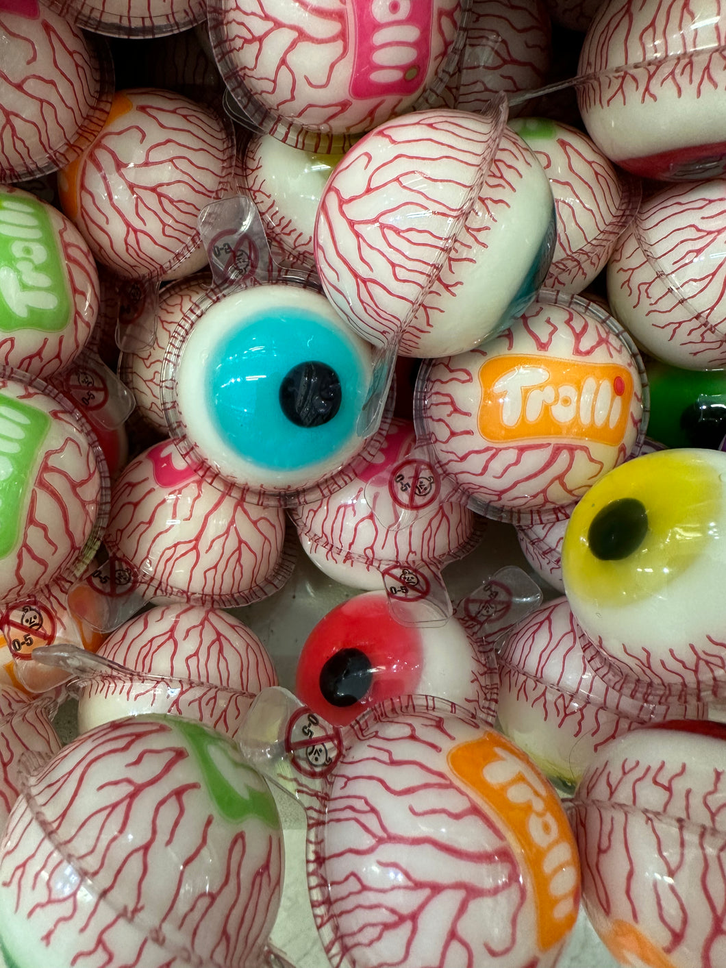 Occhi gommosi Trolli